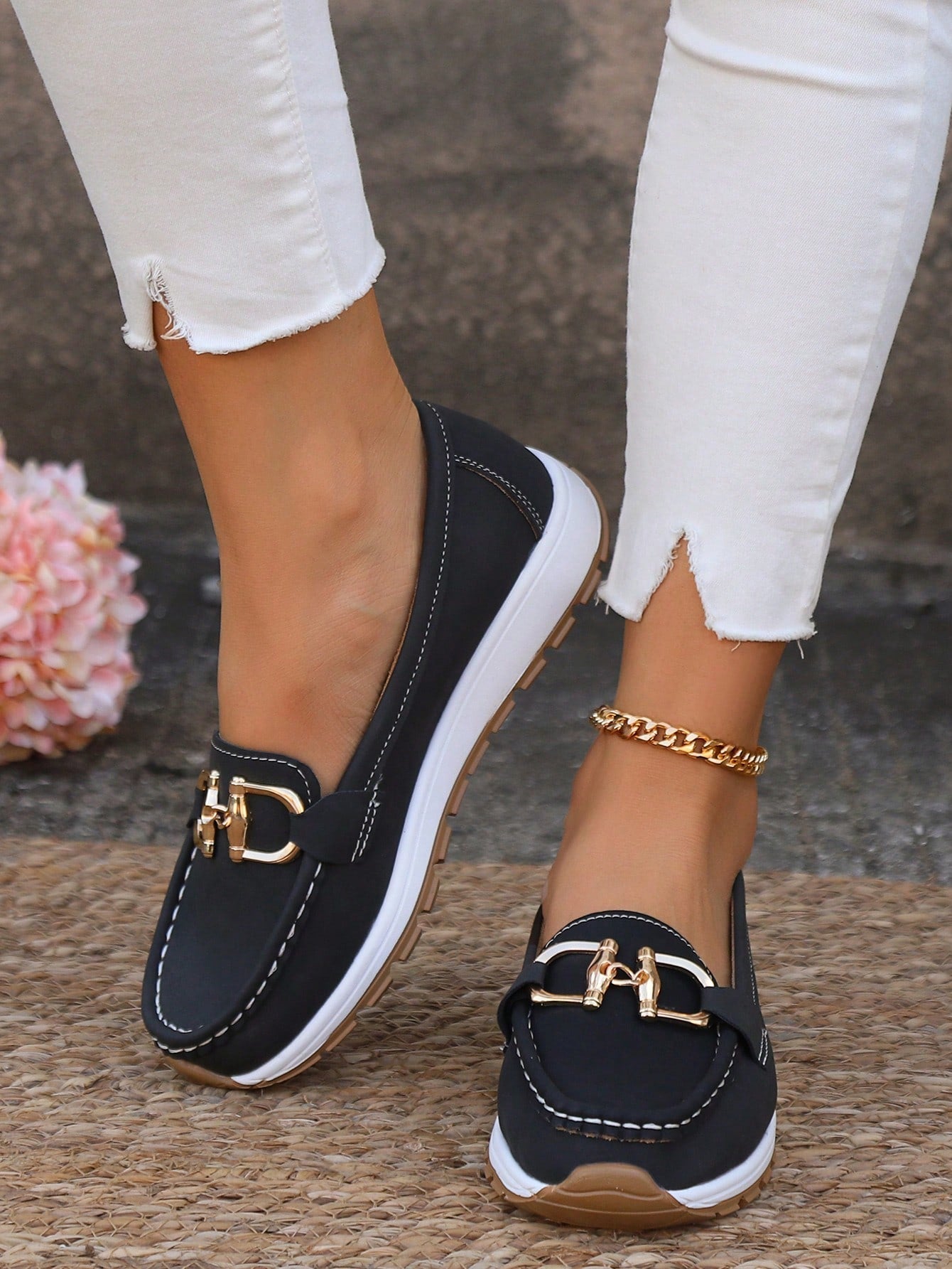 Ellie™ | Flat Buckle Loafers