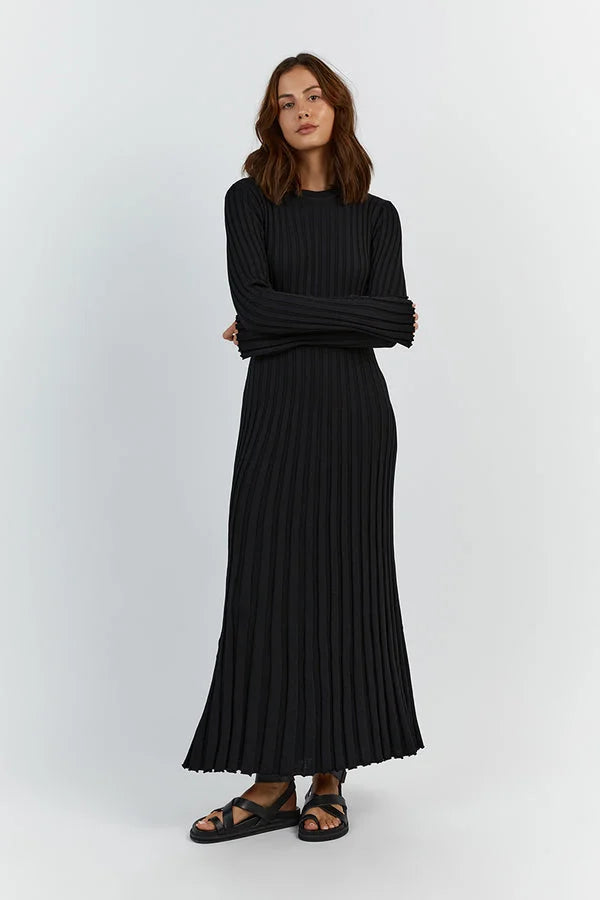 Blush & Bay™ | Crew Neck Knit Dress