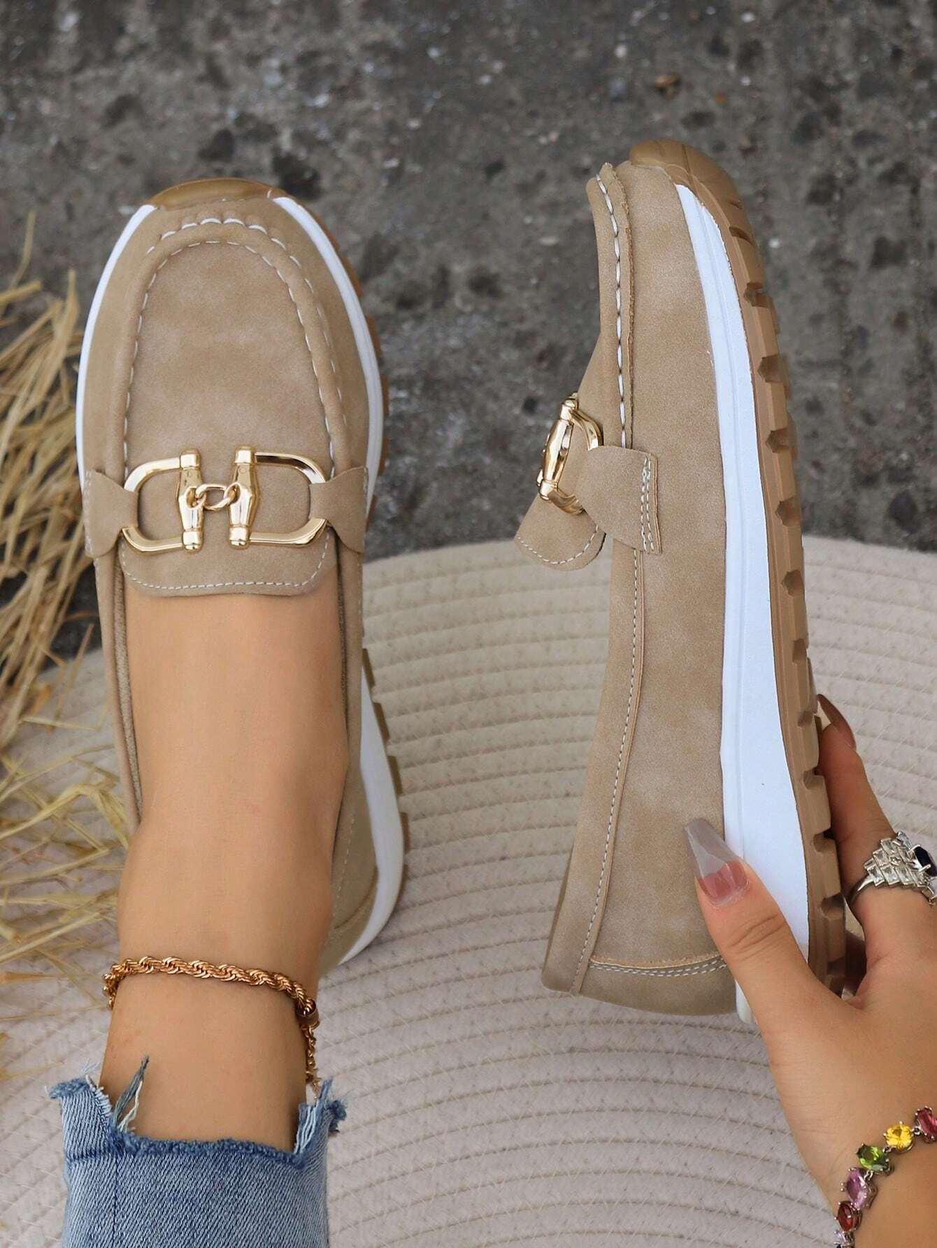 Ellie™ | Flat Buckle Loafers